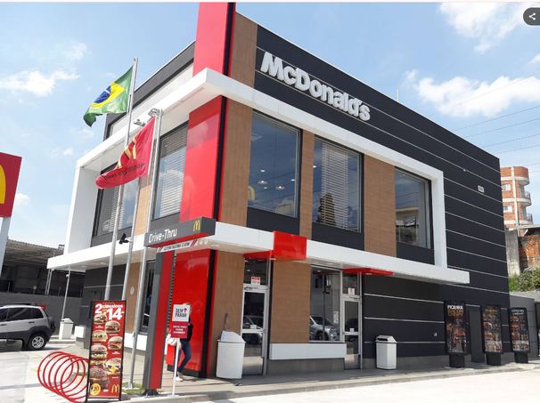 Operação monousuária de rede de fast-food inaugurada pela Unique Garden Malls em ponto estratégico de alto fluxo